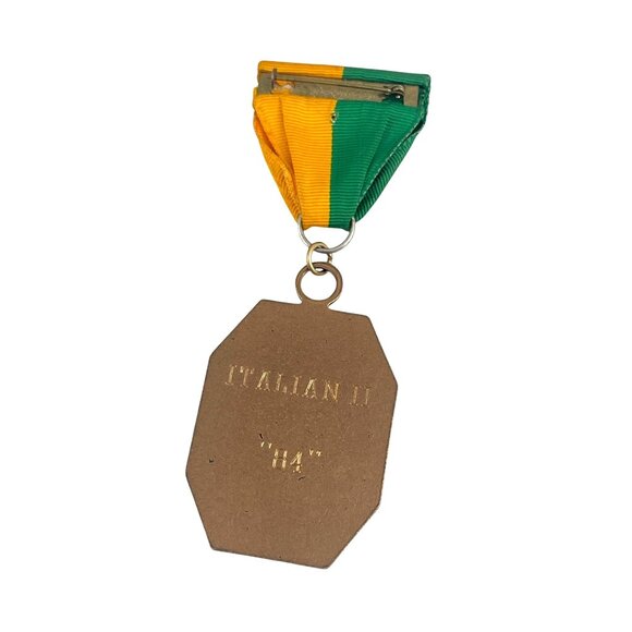 Vintage Don Bosco Tech Italian II 1983 Scholastic Bronze Medal With Yellow Green - Picture 4 of 6